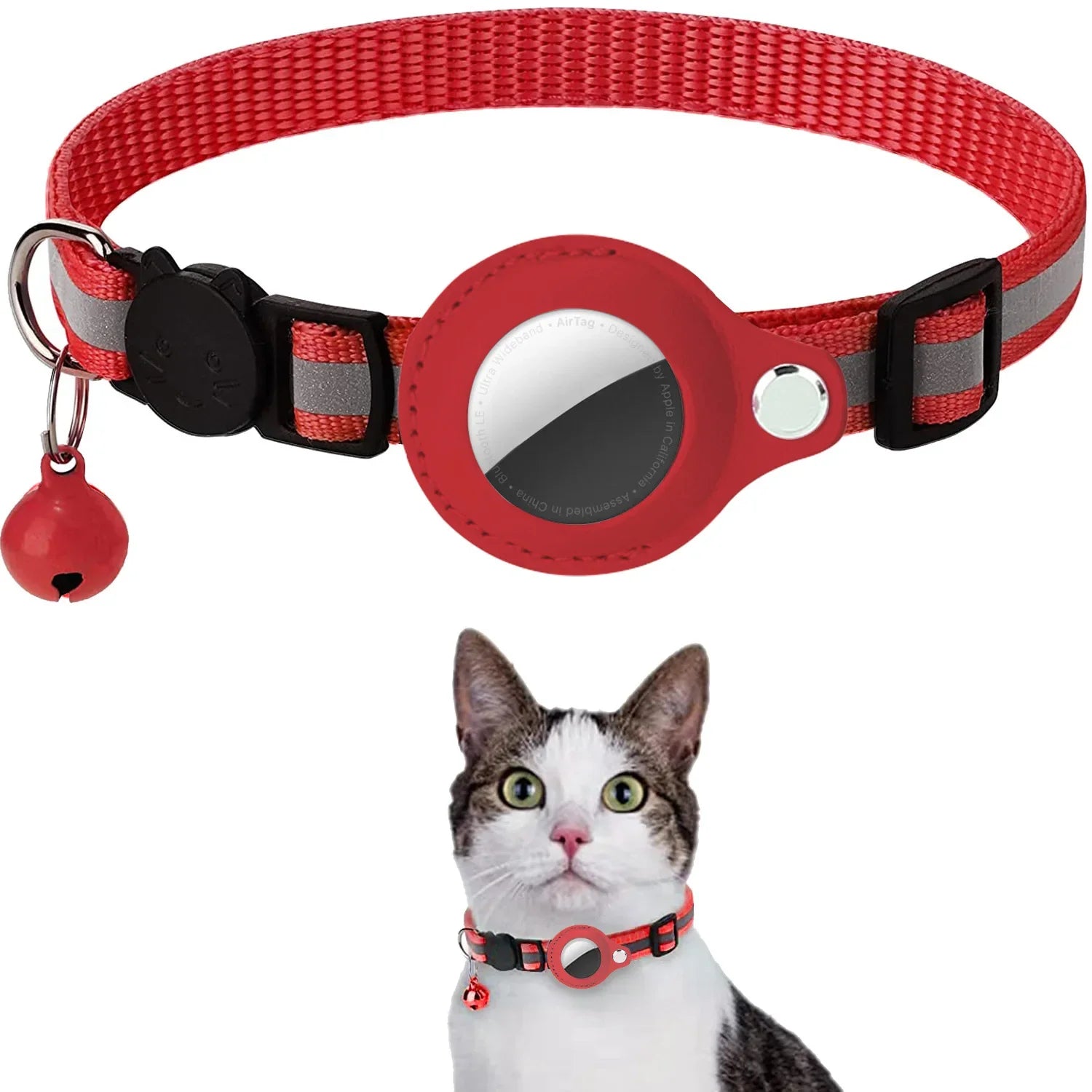 Collier pour chat et mini GPS traceur.